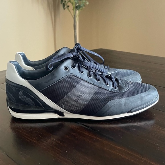 Hugo Boss Men's Saturn Low Profile Mesh Sneaker - Picture 3 of 16